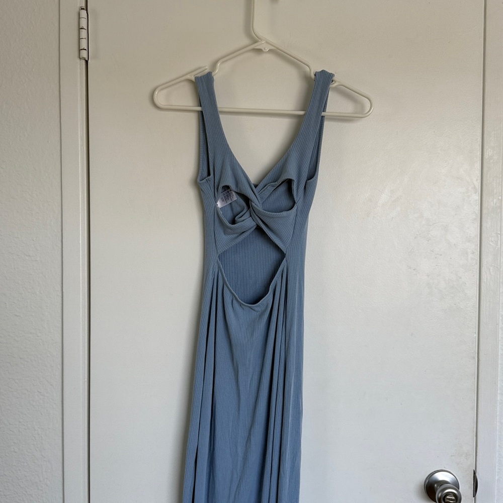 L space Elegant Blue Sleeveless Dress - Picture 5 of 5